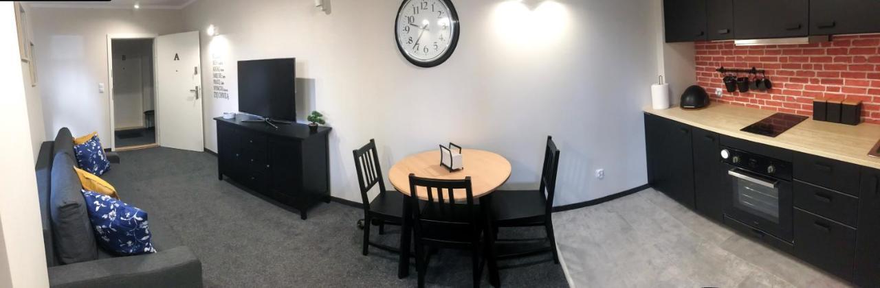 קרסניסטב Apartamenty Vinci מראה חיצוני תמונה